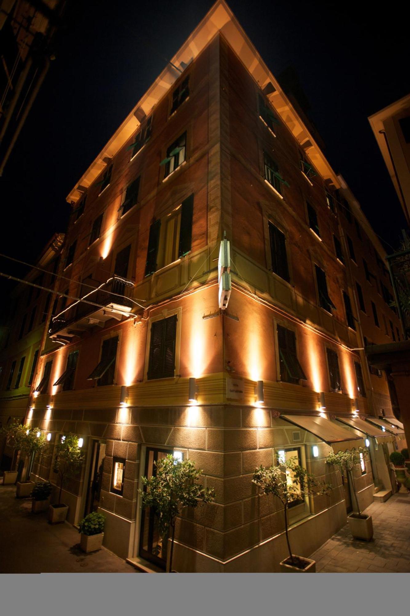 ואראצה Hotel Astigiana & Appartamenti מראה חיצוני תמונה